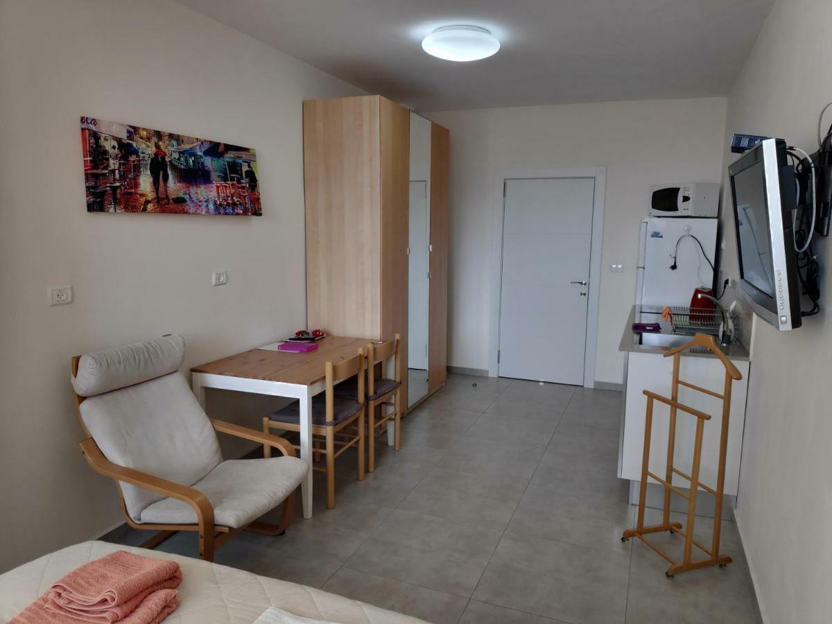 Herzliya Center Apartments Eksteriør billede