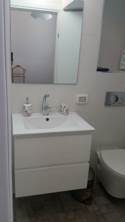 Herzliya Center Apartments Eksteriør billede